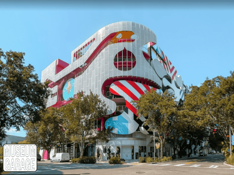 Museum Garage- Le Specialite